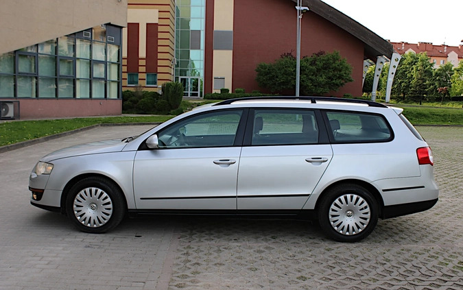 Volkswagen Passat cena 11999 przebieg: 286000, rok produkcji 2006 z Elbląg małe 301